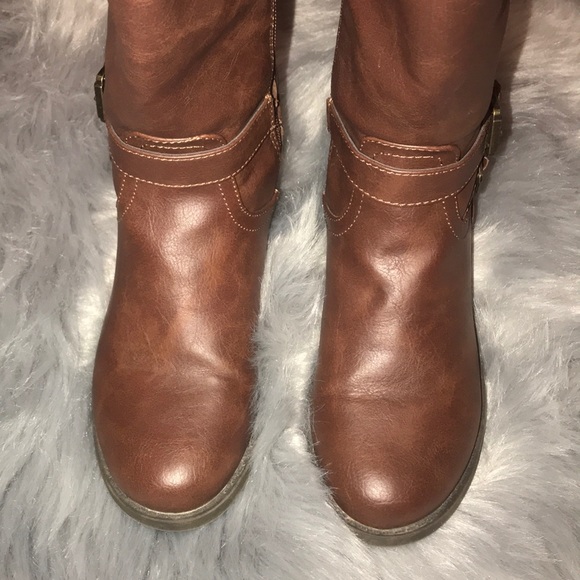 G by Guess brown boots - Picture 2 of 7